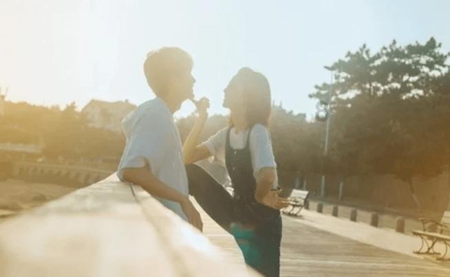 《如果奔跑是我的人生》高评价收官,《在暴雪时分》定档招商吸睛